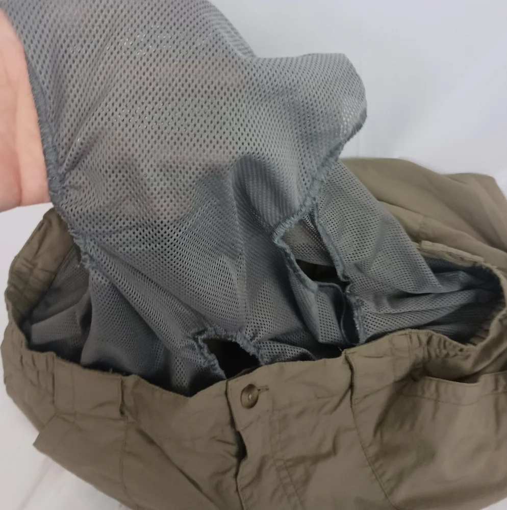 L.L BEAN‎ Large Khaki Brown Tan Cargo Summer Shorts (#99)